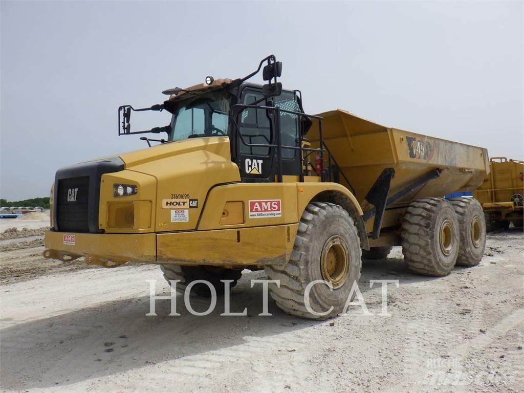 CAT 74504 ساحبات مفصلية