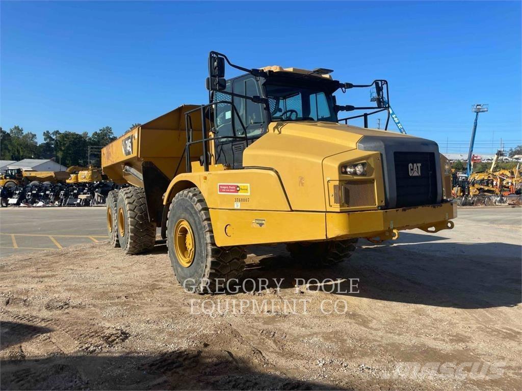 CAT 74504 ساحبات مفصلية