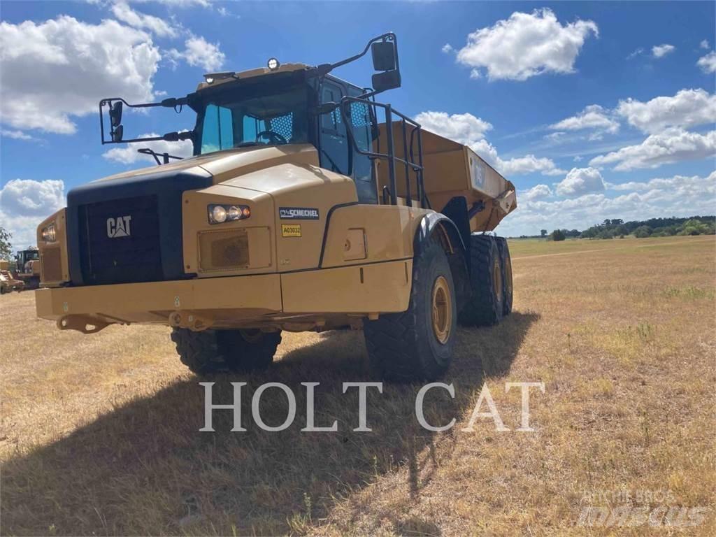 CAT 74504 ساحبات مفصلية