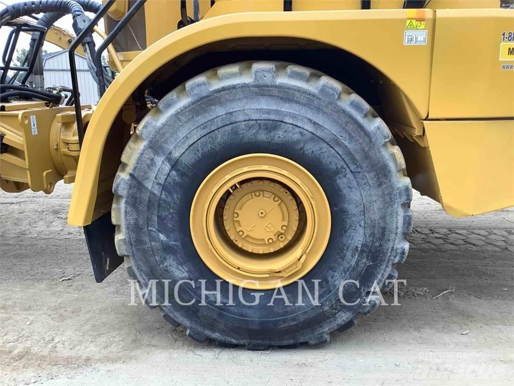 CAT 745C ساحبات مفصلية
