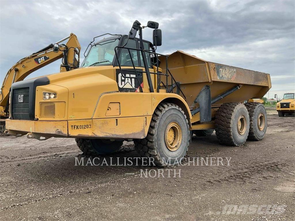 CAT 745C ساحبات مفصلية