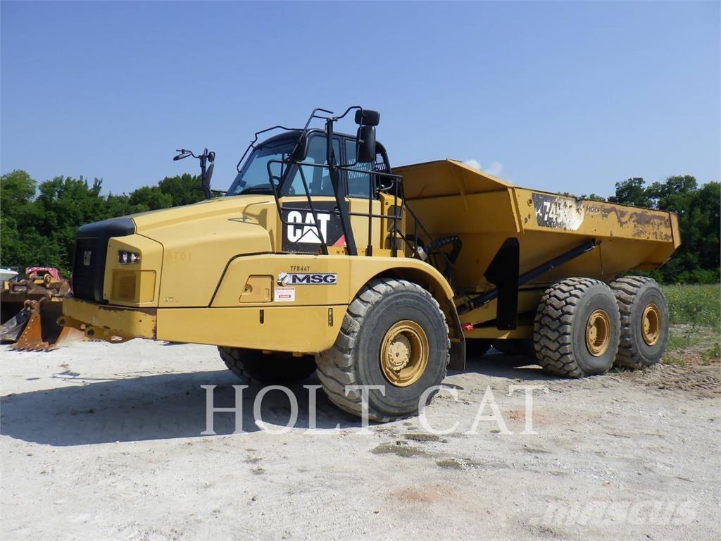 CAT 745C ساحبات مفصلية