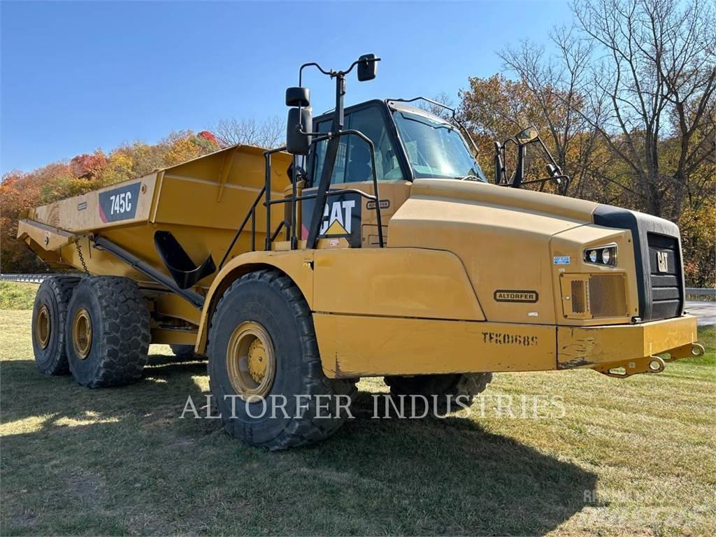 CAT 745C ساحبات مفصلية
