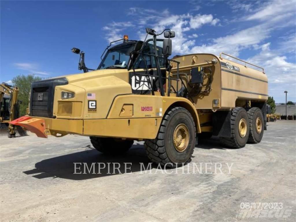 CAT 745C WT صهاريج مياه