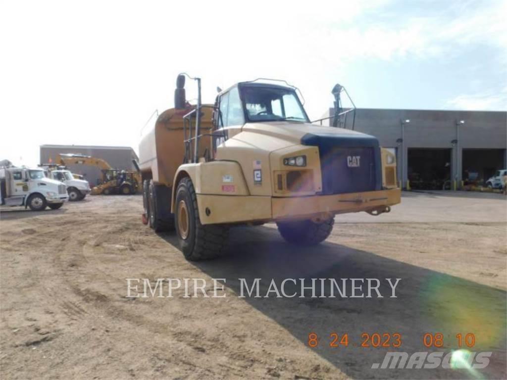 CAT 745C WT صهاريج مياه