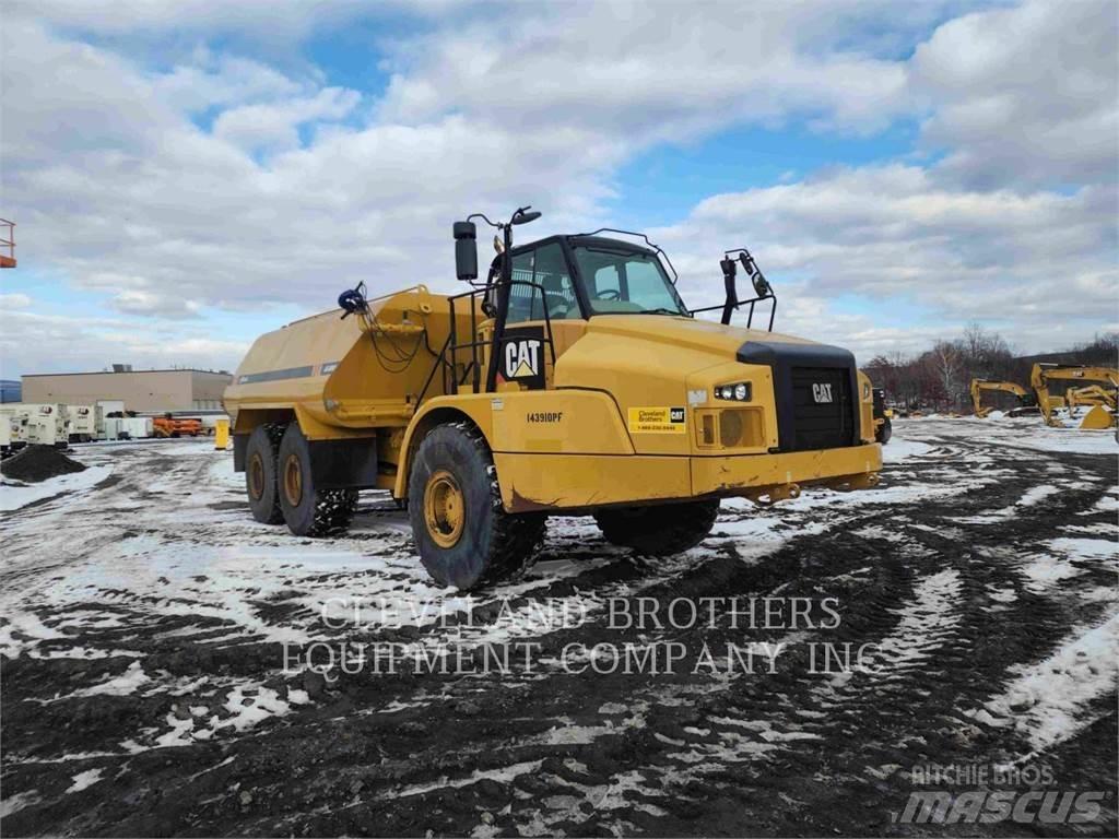 CAT 745C WW صهاريج مياه
