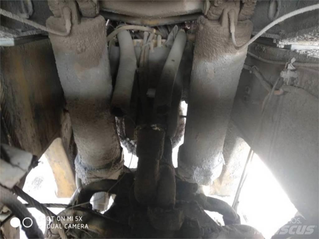 CAT 772GLRC ساحبات مفصلية