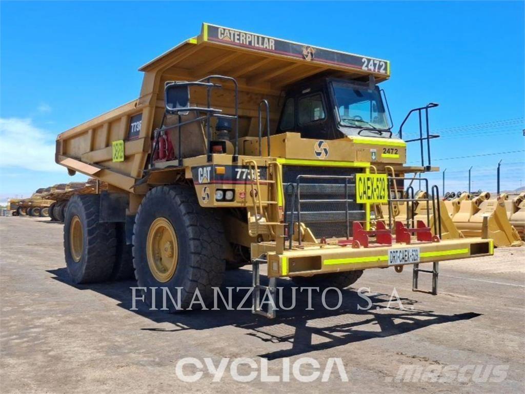 CAT 773E ساحبات مفصلية
