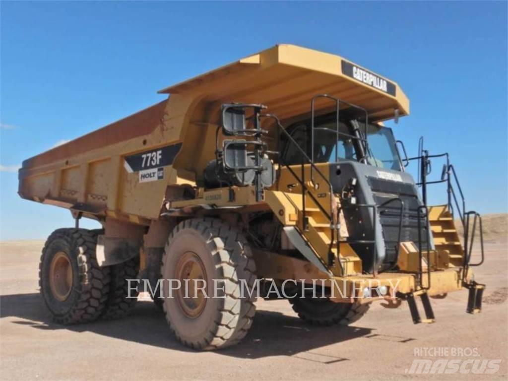 CAT 773F ساحبات مفصلية