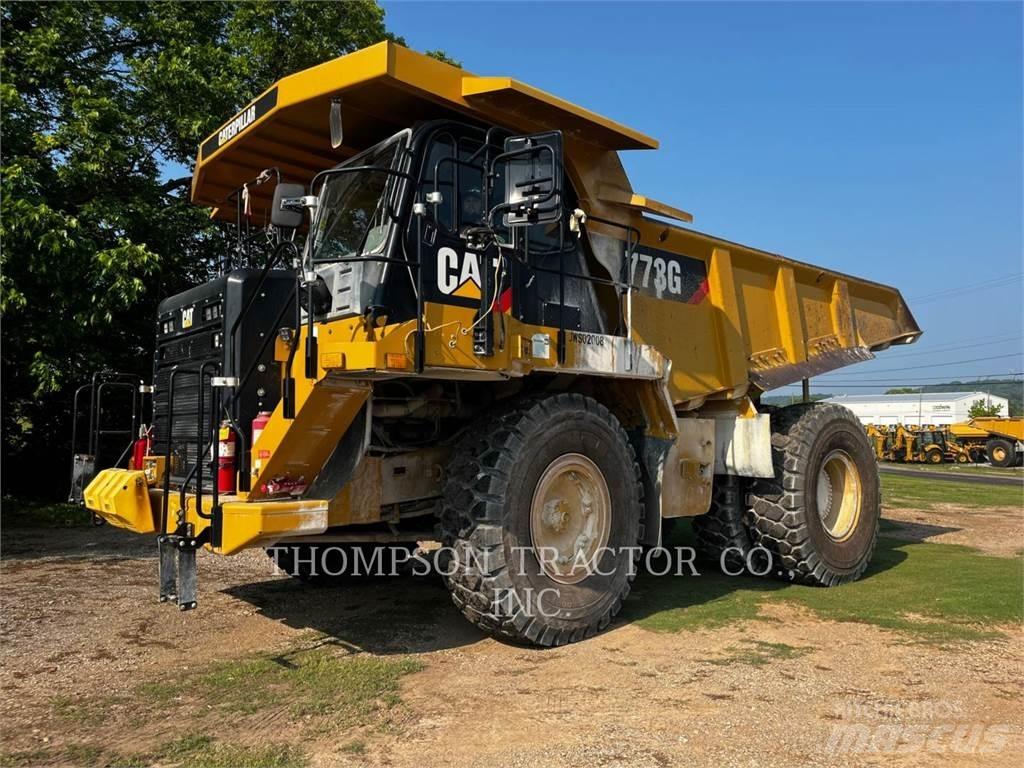 CAT 773G ساحبات مفصلية