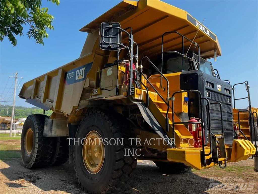 CAT 773G ساحبات مفصلية