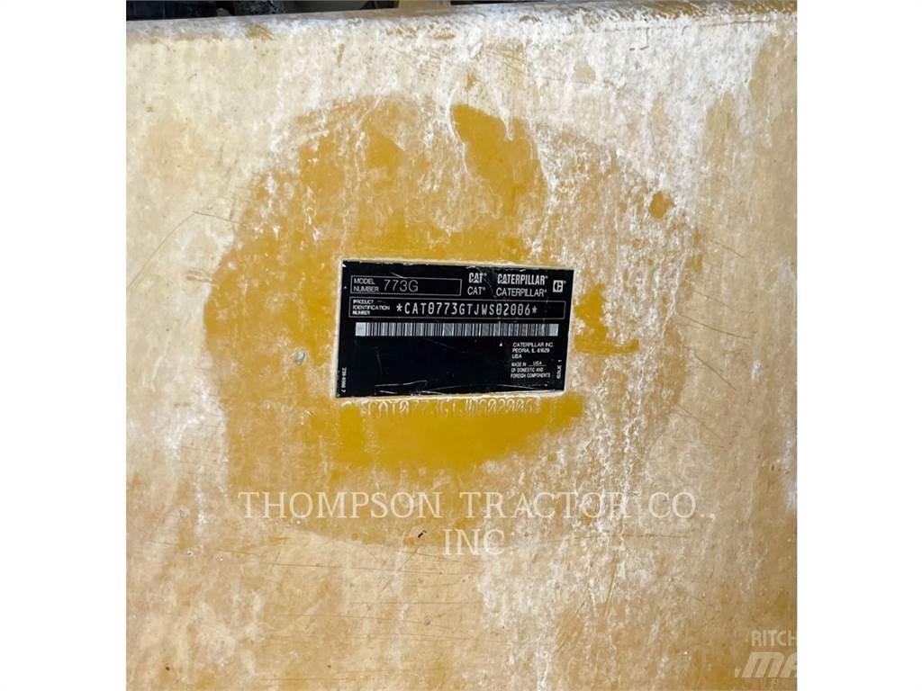 CAT 773G ساحبات مفصلية