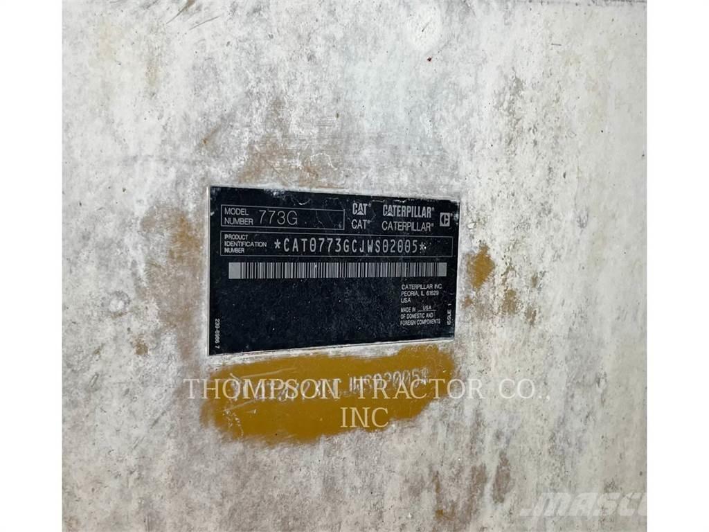 CAT 773G ساحبات مفصلية