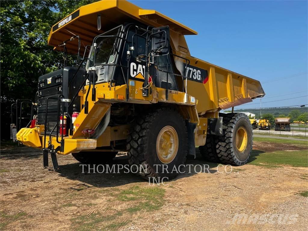CAT 773G ساحبات مفصلية