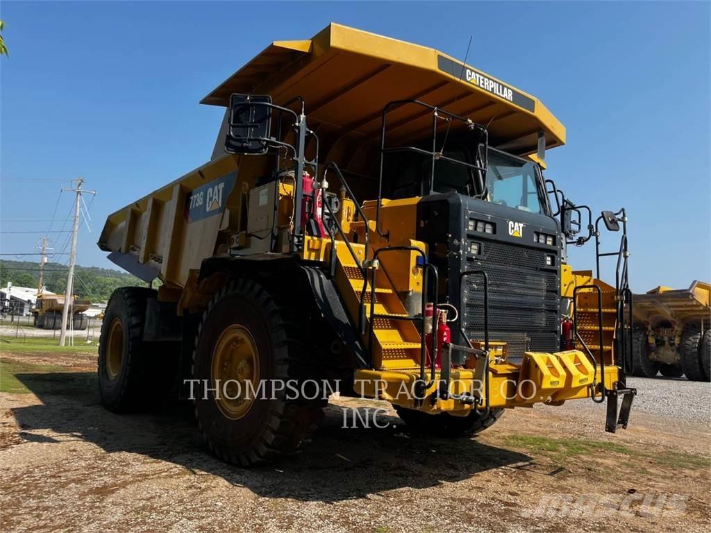 CAT 773G ساحبات مفصلية
