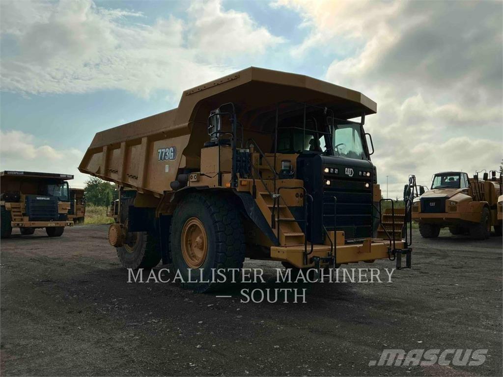 CAT 773G ساحبات مفصلية