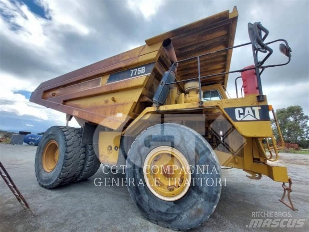 CAT 775B ساحبات مفصلية