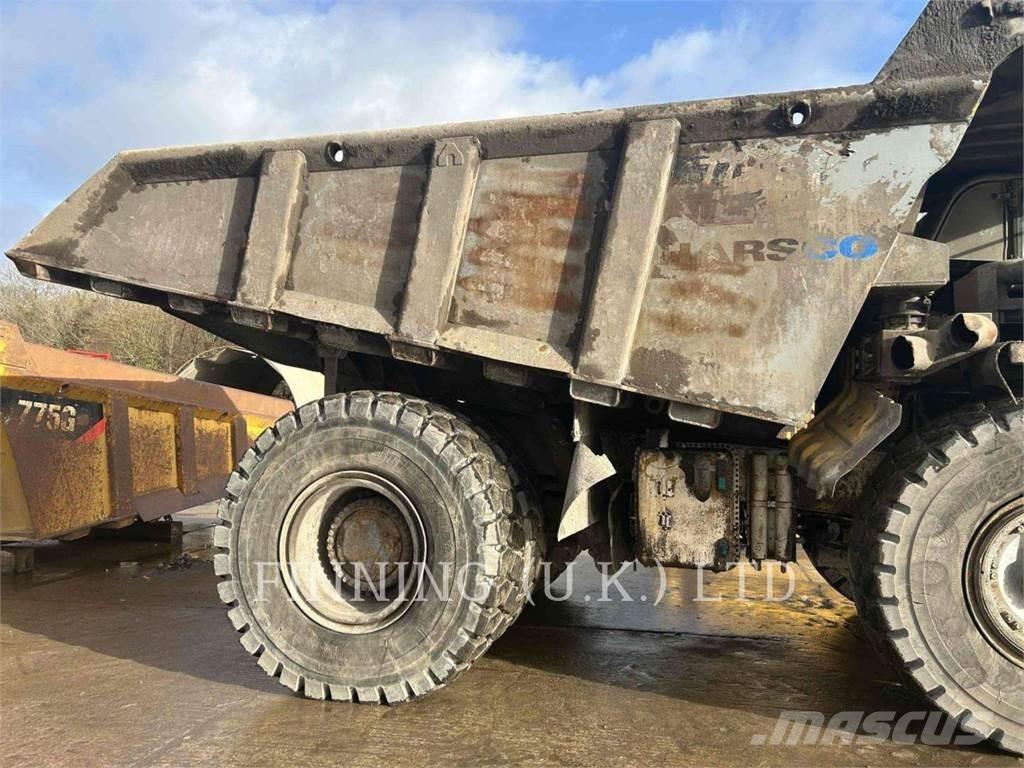 CAT 775G ساحبات مفصلية