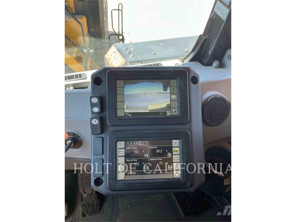 CAT 775G ساحبات مفصلية