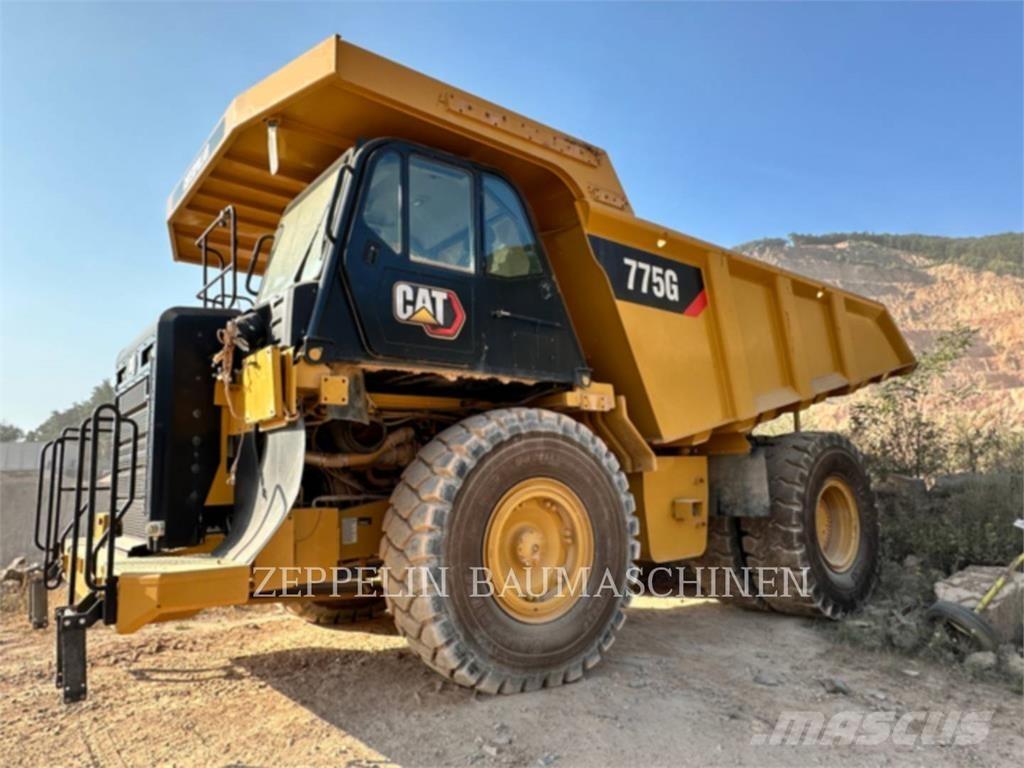 CAT 775G ساحبات مفصلية