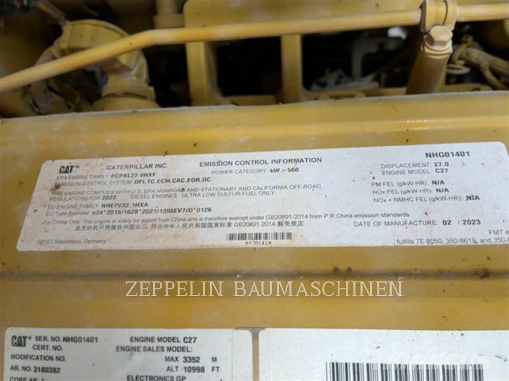 CAT 775G ساحبات مفصلية