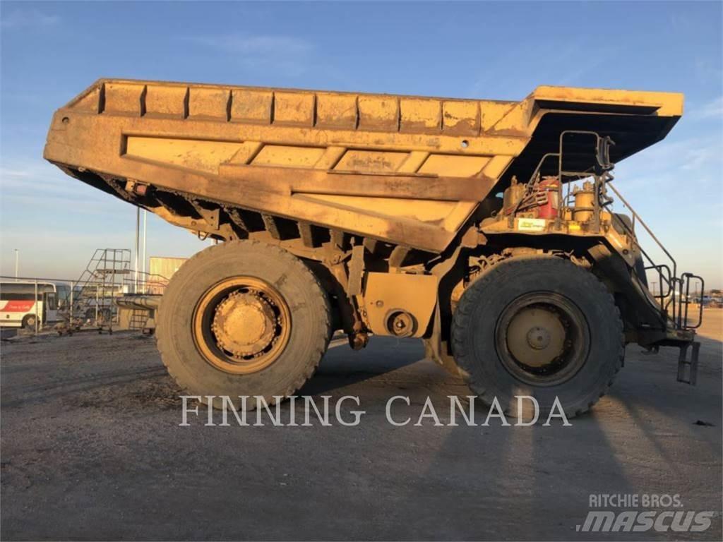 CAT 777F ساحبات مفصلية