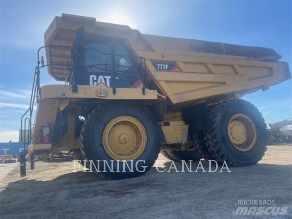 CAT 777F ساحبات مفصلية