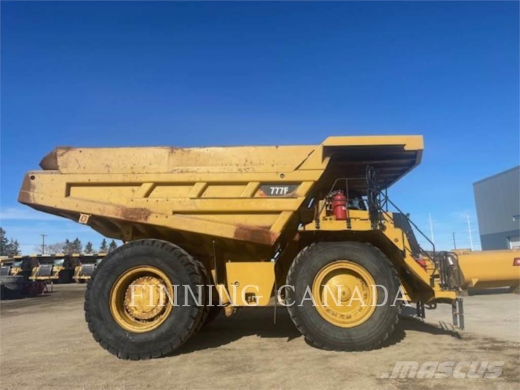 CAT 777F ساحبات مفصلية