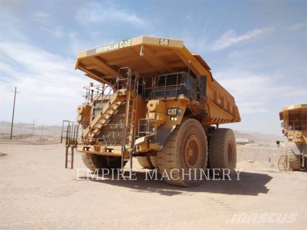 CAT 789 D ساحبات مفصلية