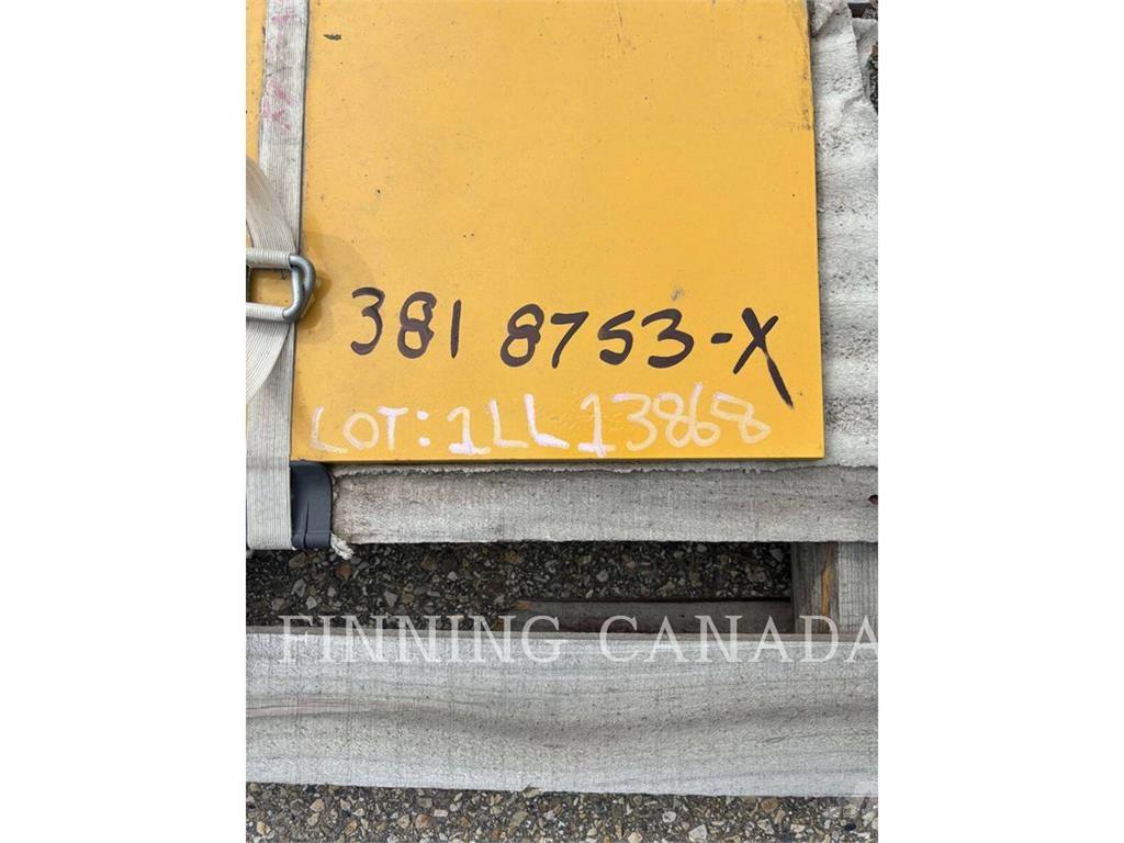 CAT 789-YC LINER PLATE الشاسيه والتعليق