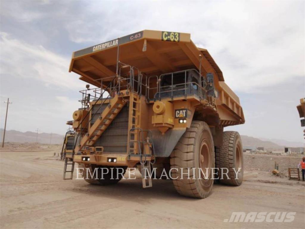 CAT 789D ساحبات مفصلية