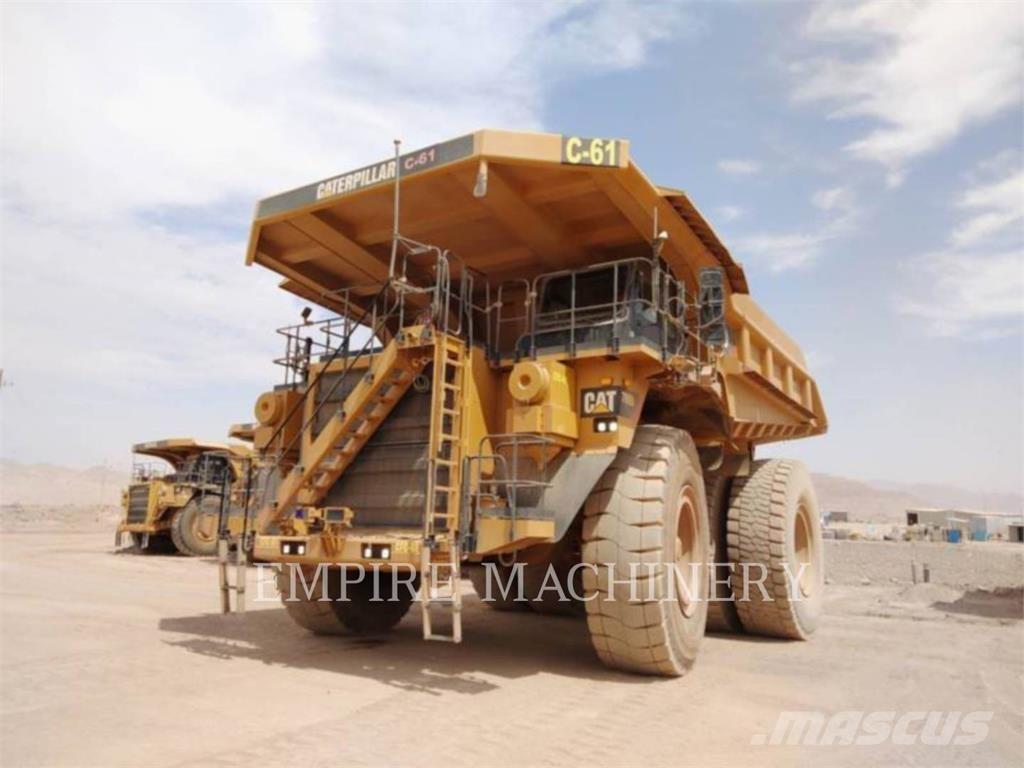 CAT 789D ساحبات مفصلية