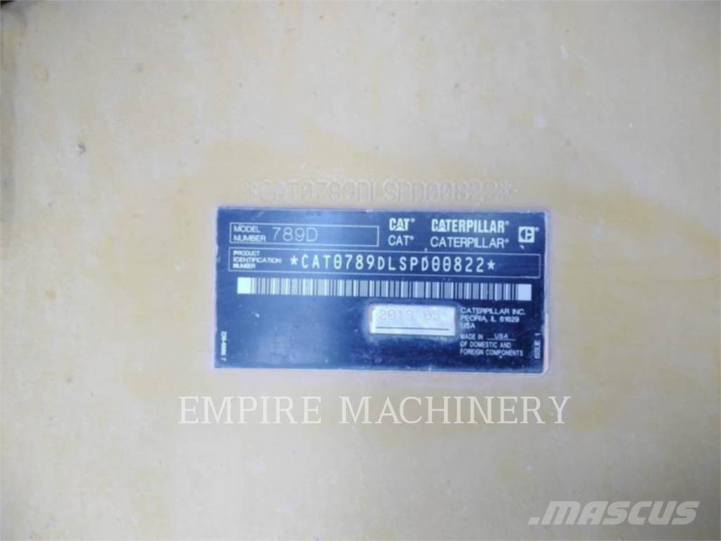 CAT 789D ساحبات مفصلية