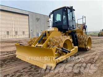 CAT 815 كاشطات