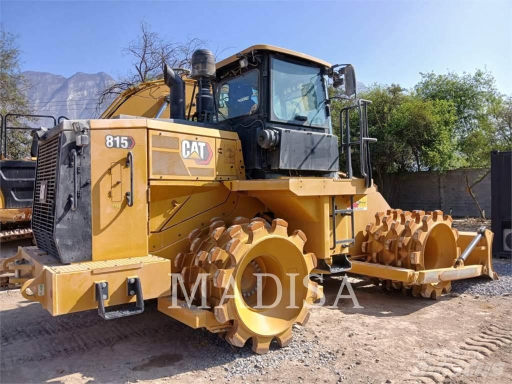 CAT 815 ضاغطات التربة