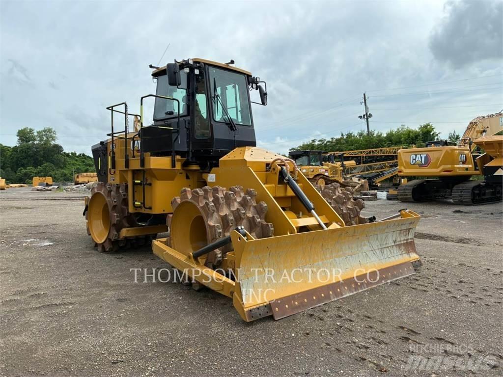 CAT 815 ضاغطات التربة