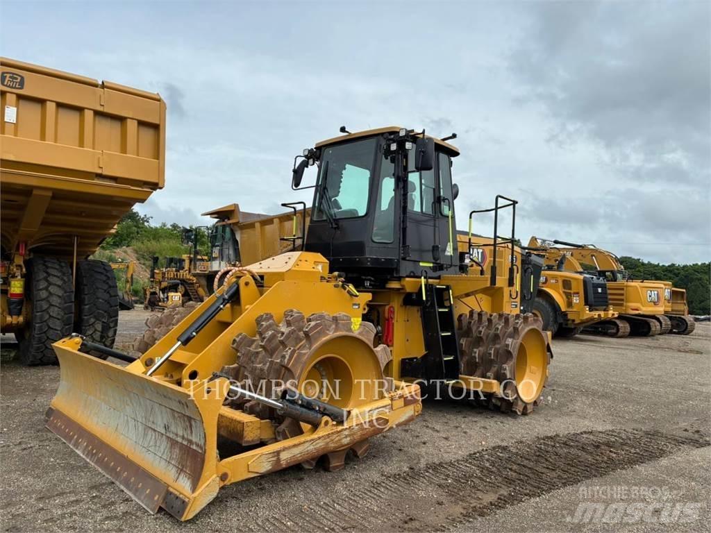 CAT 815 ضاغطات التربة