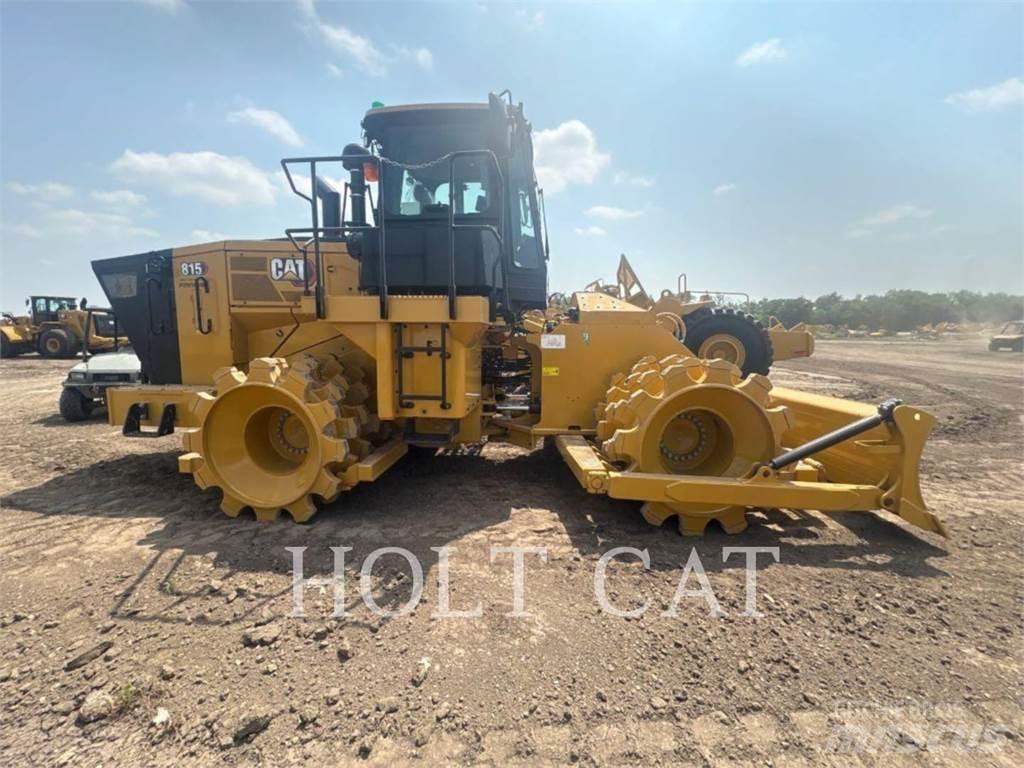CAT 815 ضاغطات التربة