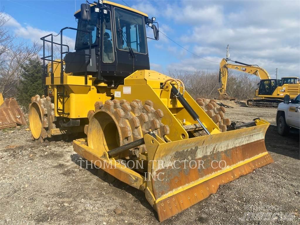 CAT 815 ضاغطات التربة