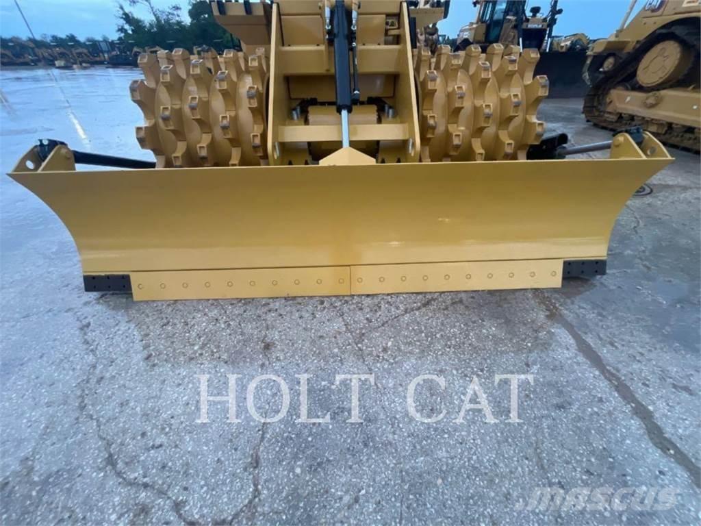 CAT 815 ضاغطات التربة