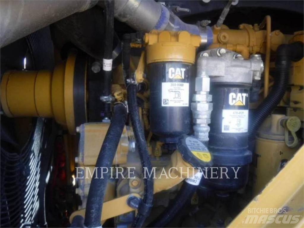 CAT 815-11 ضاغطات التربة