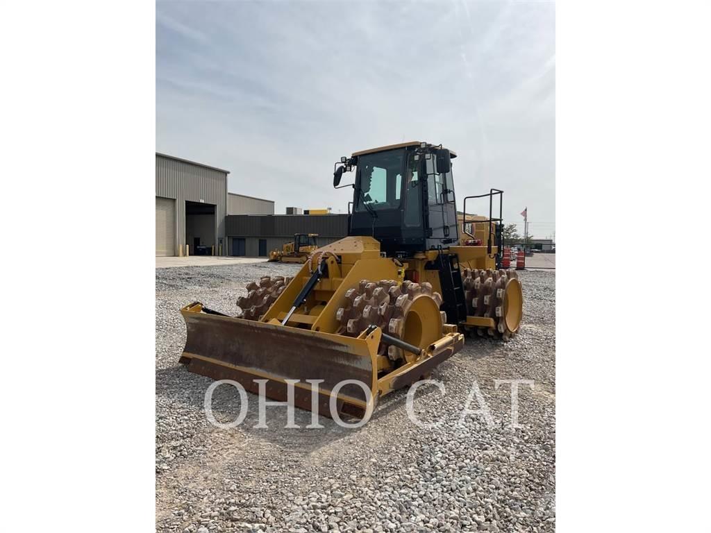 CAT 815 11A بلدوزرات بعجلات