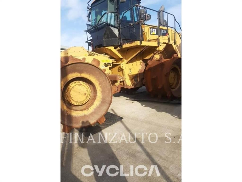 CAT 826K ضاغطات التربة