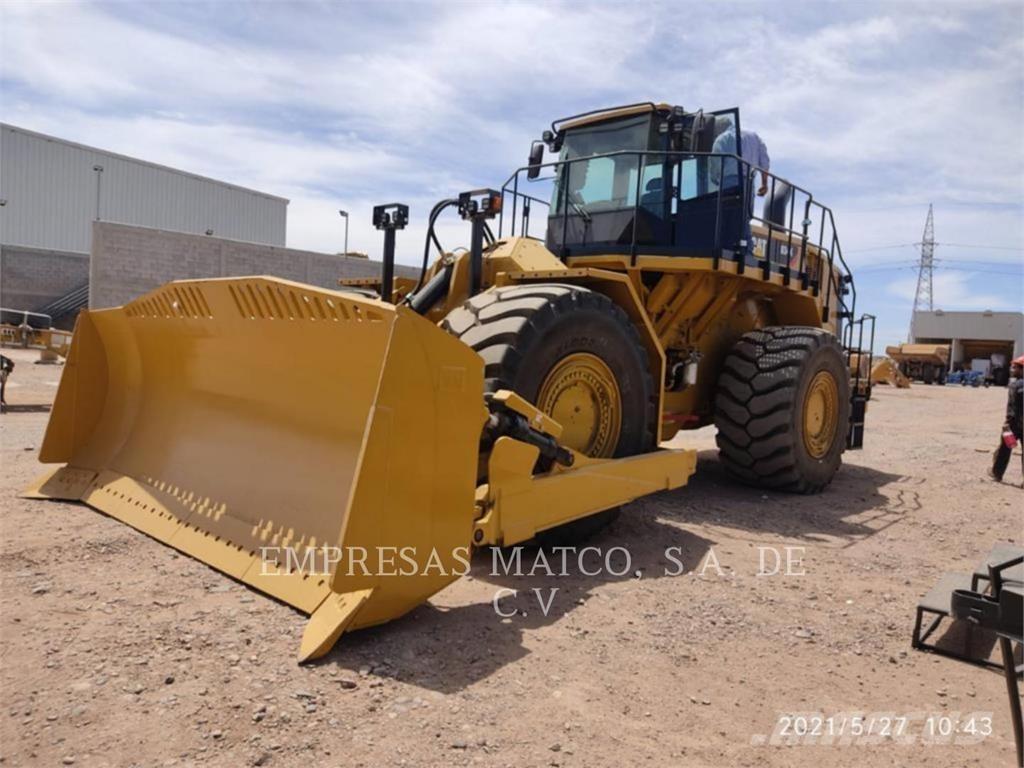 CAT 834KLRC بلدوزرات بعجلات