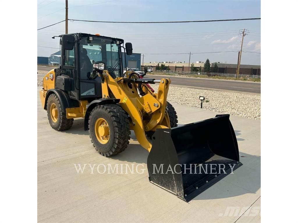 CAT 906 لوادر بعجل