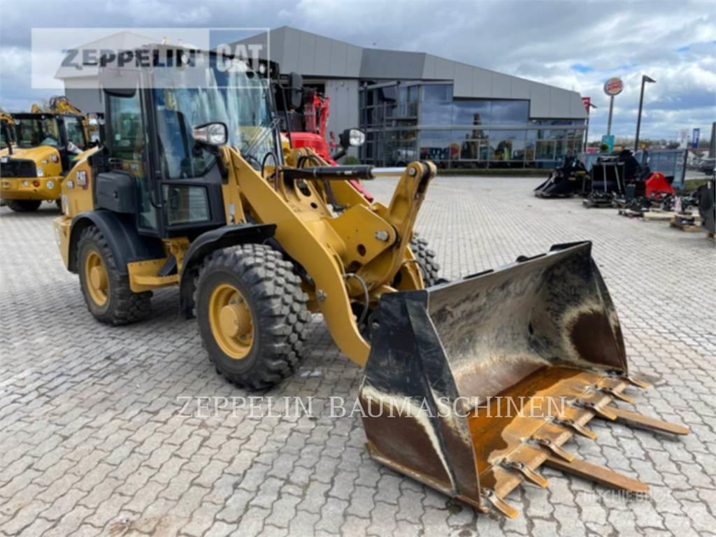CAT 906-14 لوادر بعجل