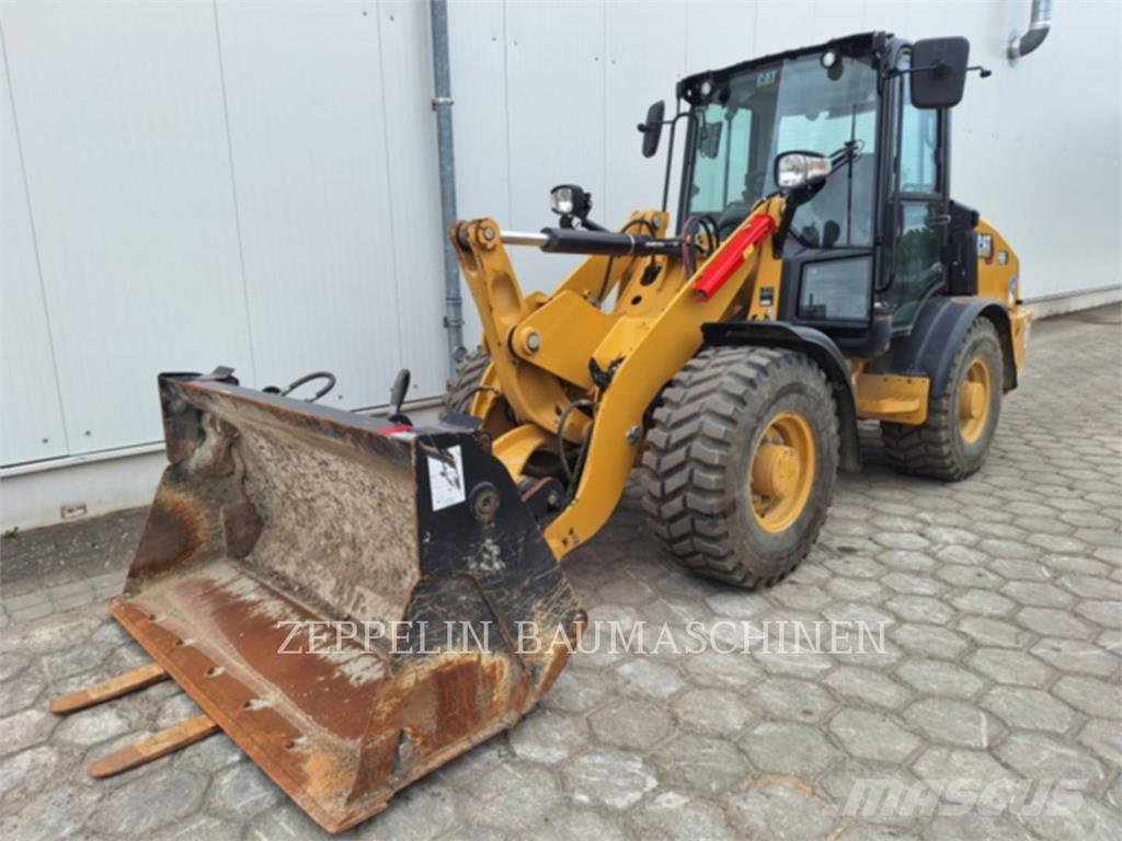 CAT 906-14 لوادر بعجل