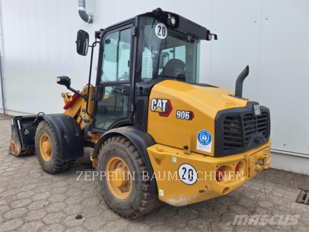 CAT 906-14 لوادر بعجل