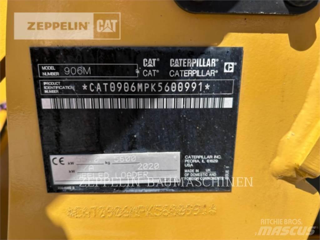 CAT 906M لوادر بعجل