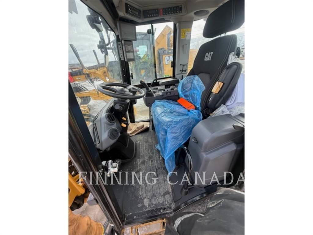 CAT 908-14 لوادر بعجل